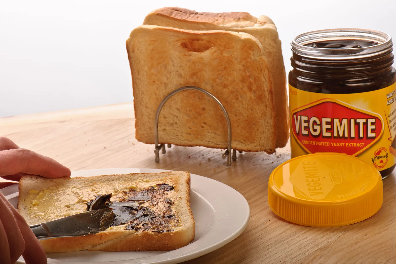 Is Vegemite healthy? Nutrition, benefits & risks